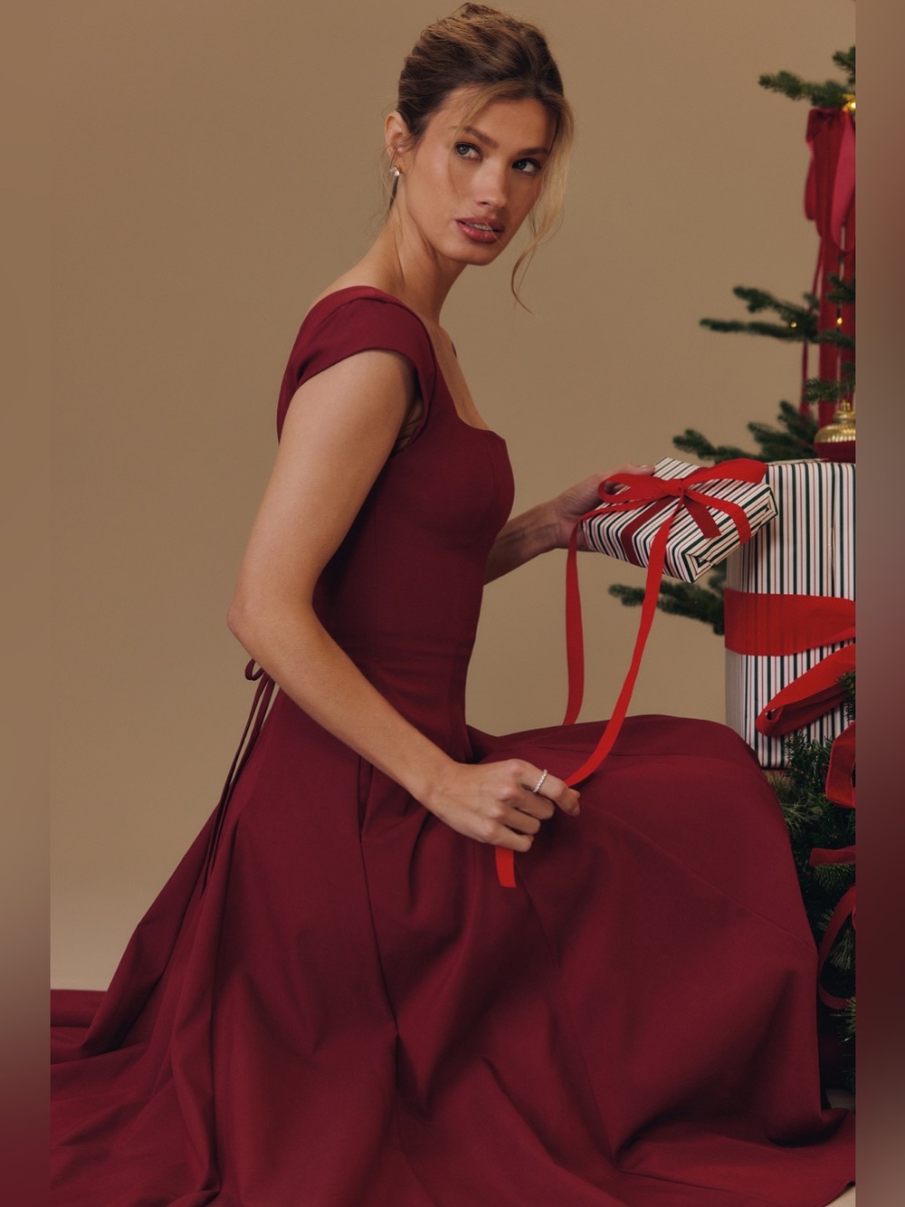 House of CB Raisa Wine Lace Back Twill Midi Dress Size M NWOT - Picture 6 of 13